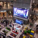 gathering-video-game-indoor-machine-toy-event-612441-pxhere.com