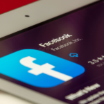 iphone-facebook