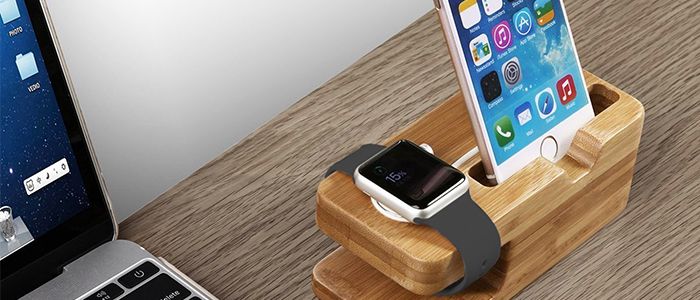 Apple-Watch-stand-in-legno-di-bambù-ad-un-super-prezzo-su-Amazon-2 Apple Watch stand